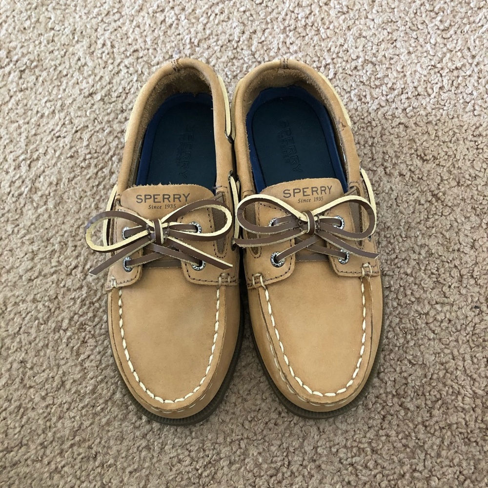 Brand new. Never worn